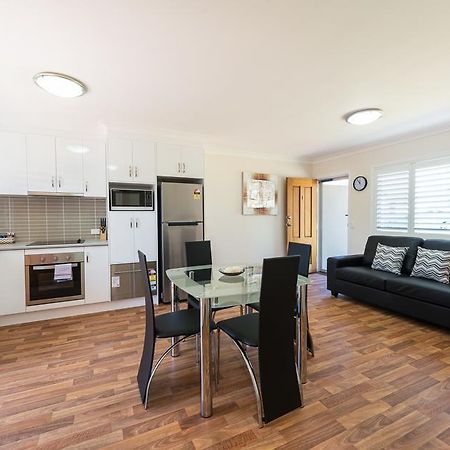 Bottletree Apartments On Garget Toowoomba Room photo